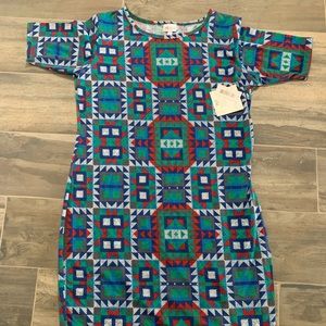 LualaRoe Julia Winter 2015 Collection RARE!!!.